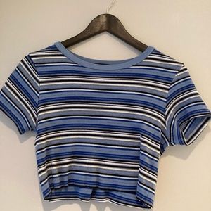 Brandy Melville cropped tee